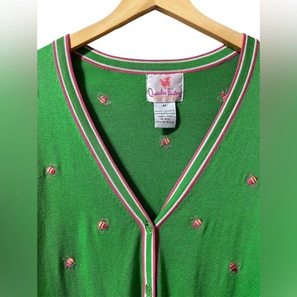 Quacker Factory Sweaters - Quaker Factory silk bright green V-neck bumblebee cardigan with pink detail med